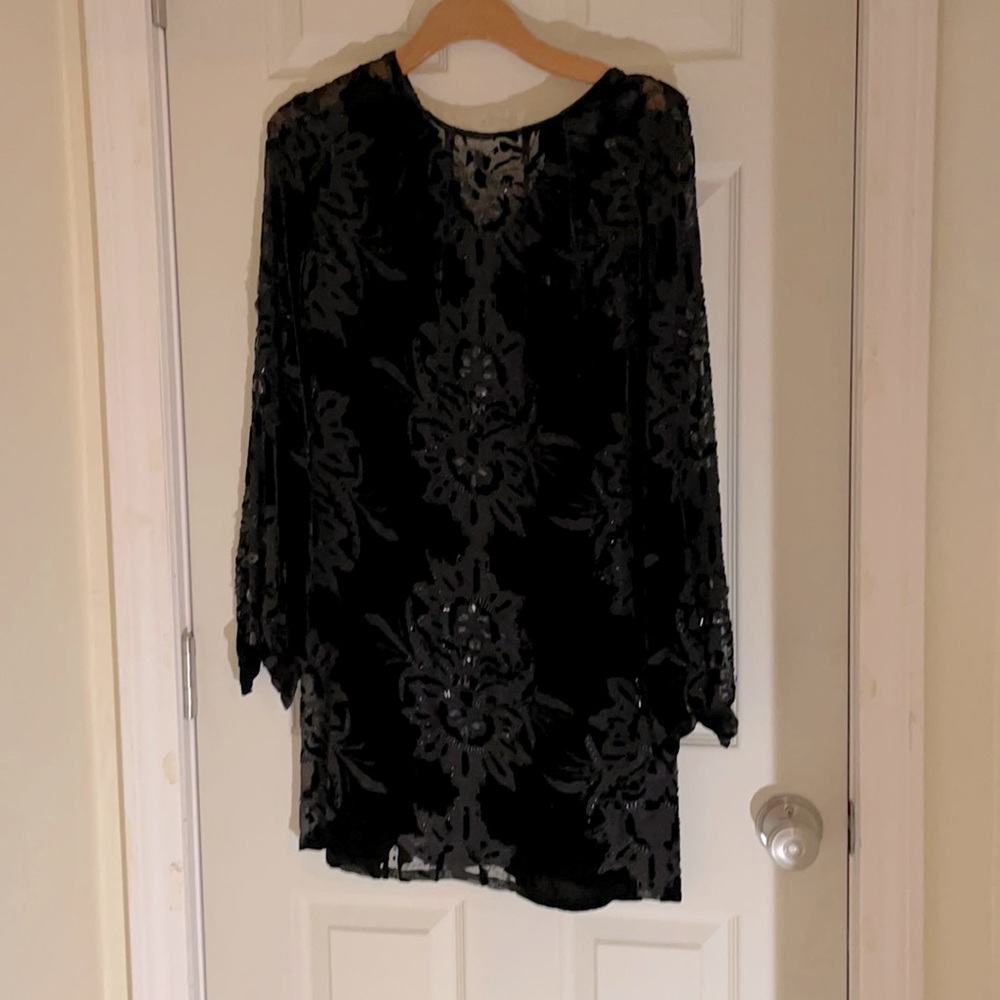 Cache Black Velvet, cut-out, beaded cocktail dress